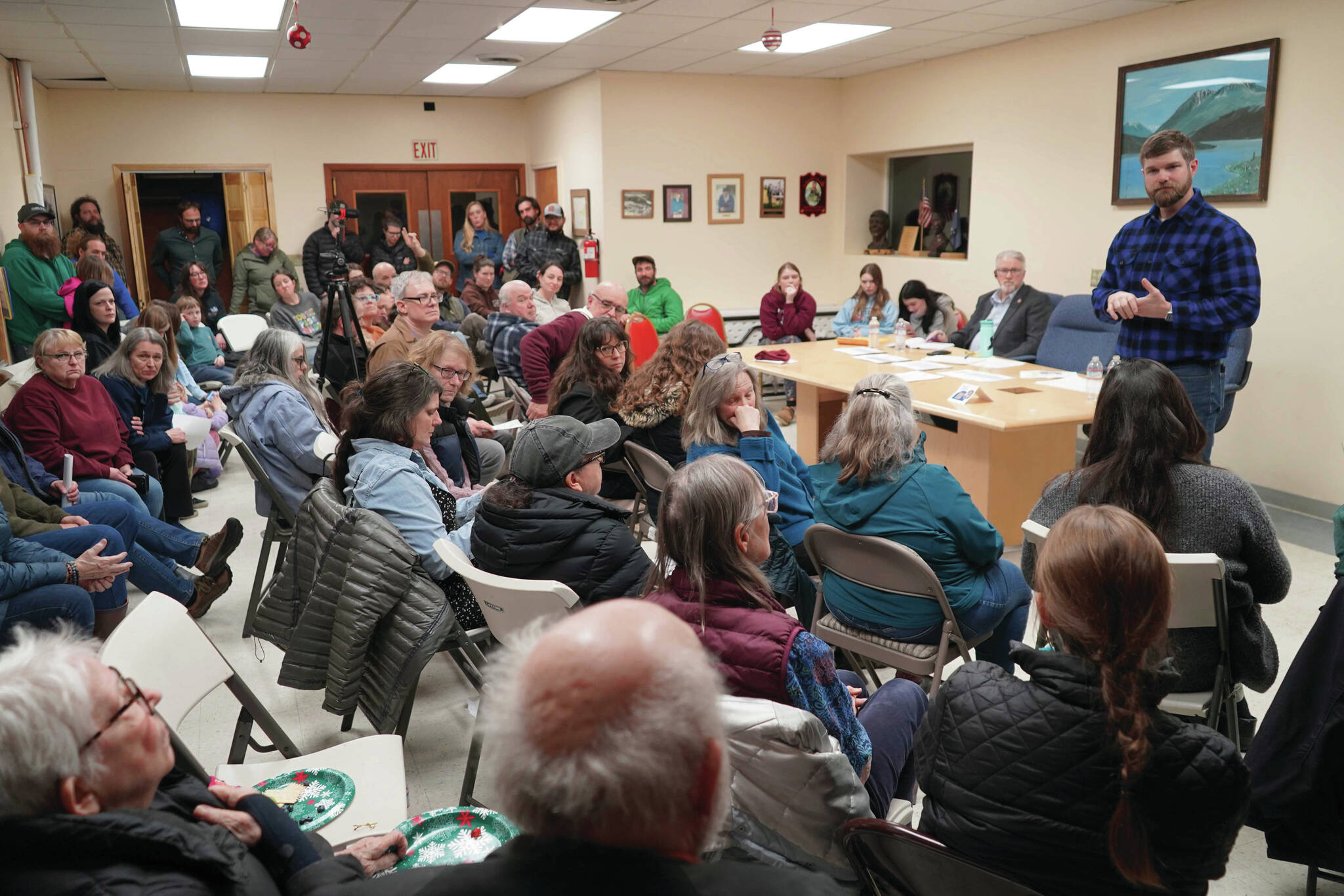 Jake Dye/Peninsula Clarion
Sen. Jesse Bjorkman, R-Nikiski, speaks at a town hall meeting in the Moose Pass Sportsman’s Club in Moose Pass on Friday, Feb. 28.