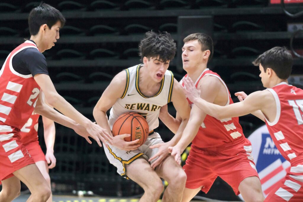 Thursday 2A state Seward girls, boys advance to semis Peninsula Clarion