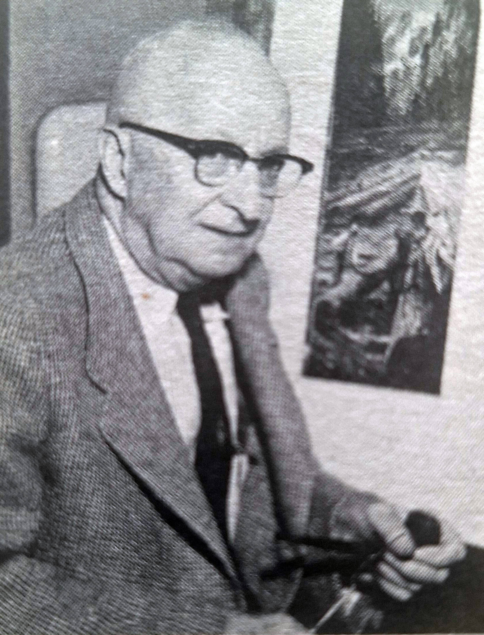 This photographic portrait depicts Eustace Ziegler, the then-nationally famous oil painter who agreed to provide the artwork for George Kosmos’ publication, “Alaska Sourdough Stories.”