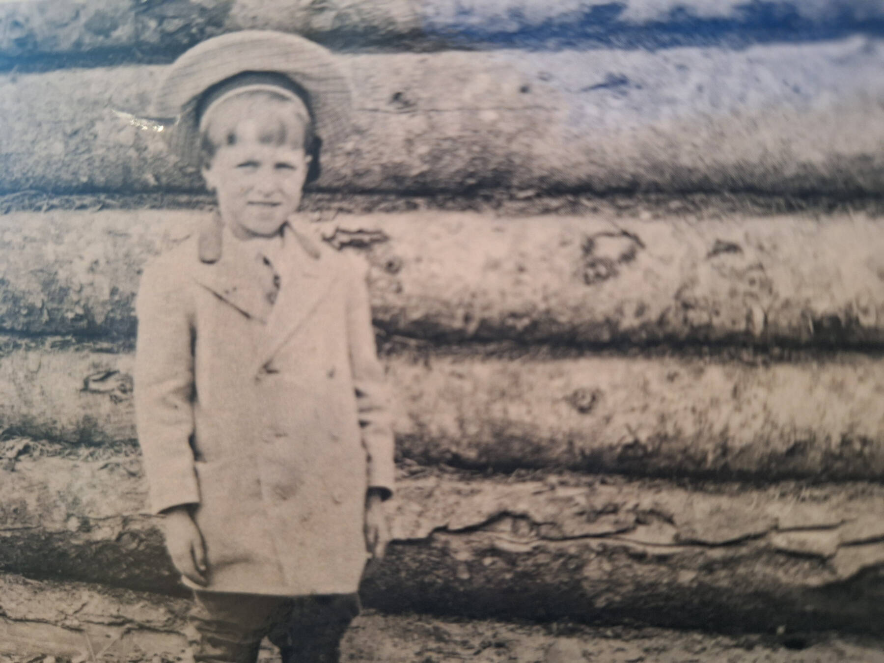 Emmett Krefting, age 6-7, at the Wible mining camping in 1907-07, about the time he first met King David Thurman. (Photo from the cover of Krefting’s memoir, Alaska’s Sourdough Kid)