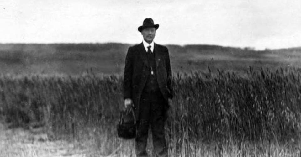 Image from the Rasmuson Library historical archives at the University of Alaska Fairbanks
Prof. C.C. Georgeson poses while inspecting one of his Alaskan agricultural experiment stations in the early 1900s.