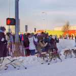 Ceremonial Iditarod start brings crowds in Anchorage