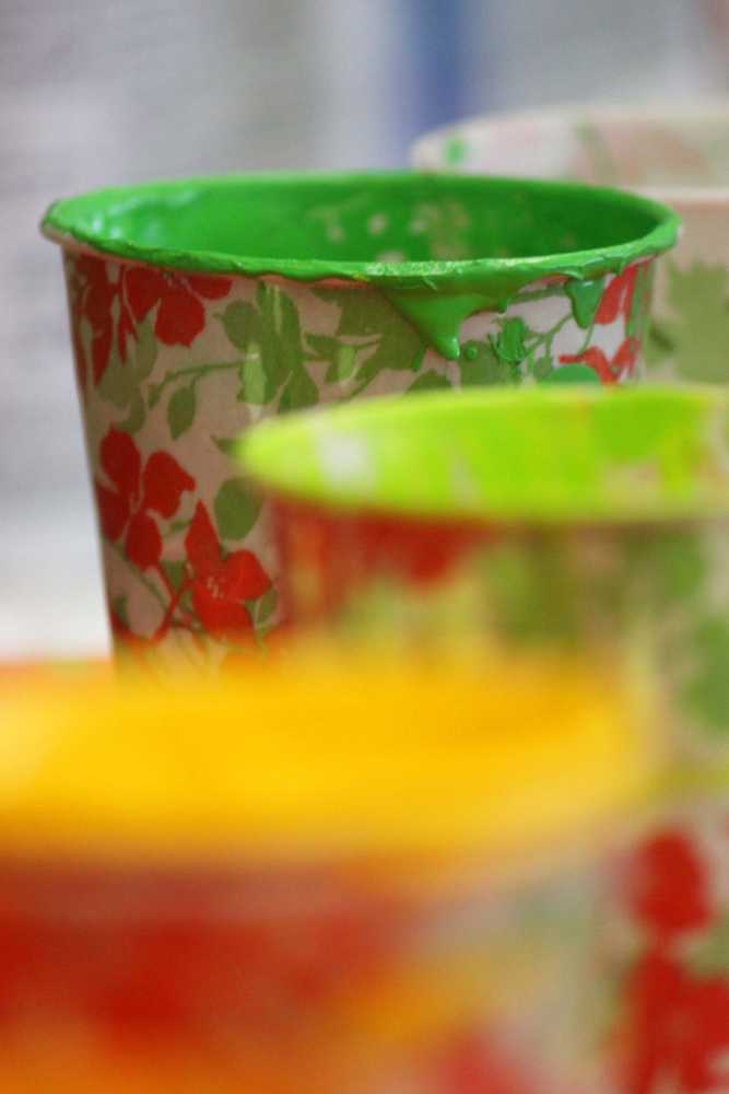 Photo by Kelly Sullivan/ Peninsula Clarion Alaska State Council on the Arts and the Nikiski Recreation Center paid for the Nikiski community mural's materials that were used on Friday and Saturday, April 11 and 12, at the Nikiski Recreation Center.