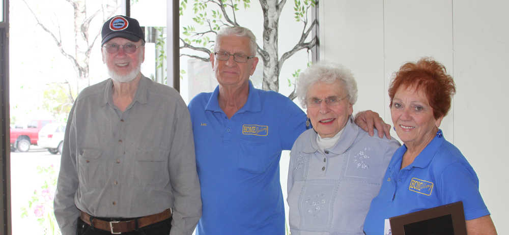 Home Gallery has great Grand Opening