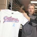 Oiler fan Steve England of Kenai Catering made a delicious prime rib dinner for Gusher goers
