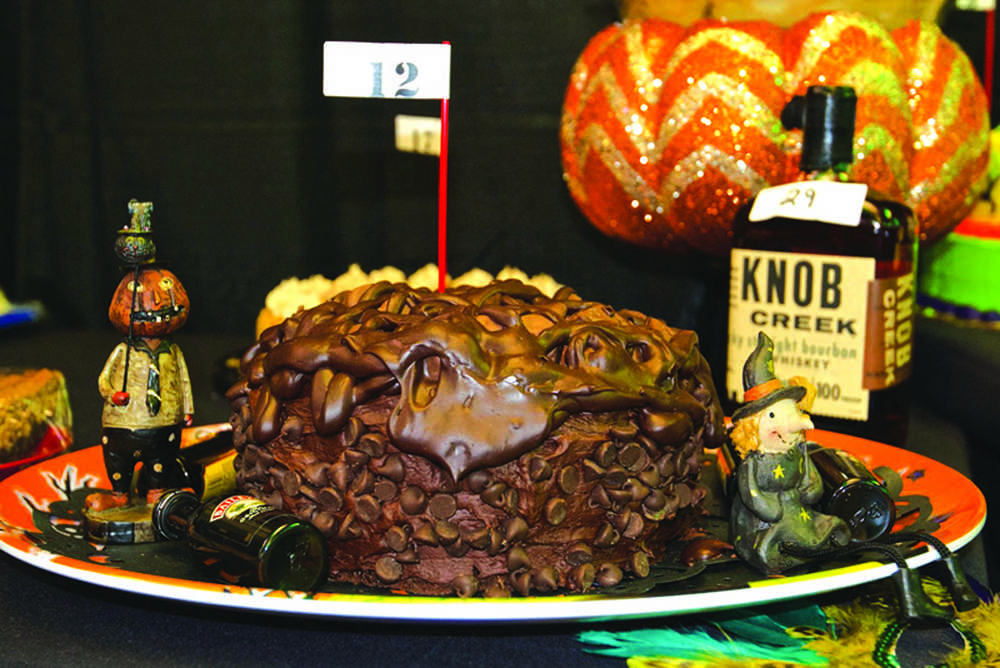 21st Annual Pie Auction has another successful year