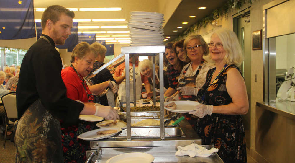 Old timers luncheon continues