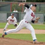 Oilers steamroll Chinooks to reach 10th win