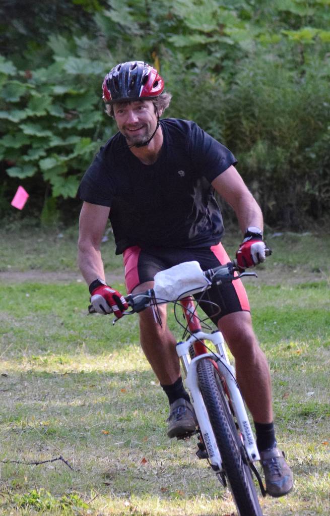 Tony Eskelin takes to the course Aug. 30, 2018, in the Soldotna Cycle Series season finale at the Tsalteshi Trails. (Photo by Joey Klecka/Peninsula Clarion)