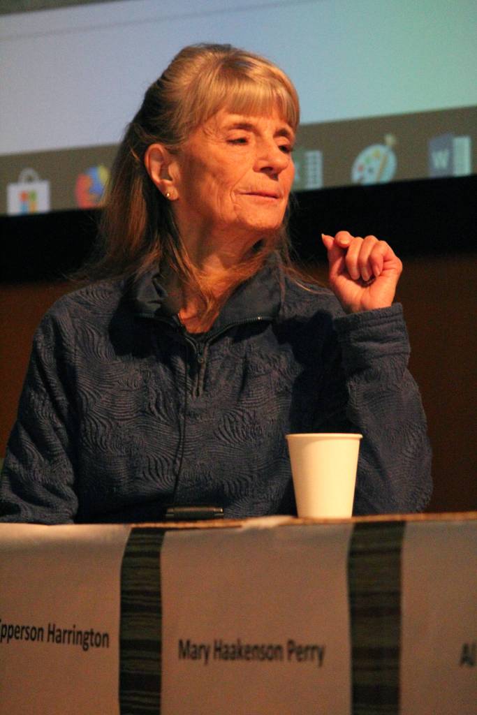 Terry Epperson Harrington presents with her fellow homesteaders during Homestead Kids: Tales from the North Fork on Thursday, Dec. 13, 2018 at the Alaska Islands and Oceans Visitor Center in Homer, Alaska. (Photo by Megan Pacer/Homer News)