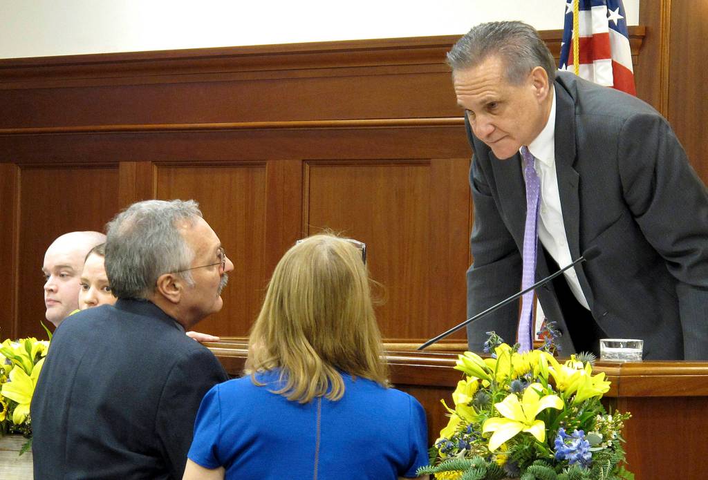 Alaska House elects temporary speaker, swears in new member