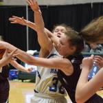 Peninsula teams go 1-2 on opening day of 1A state hoops