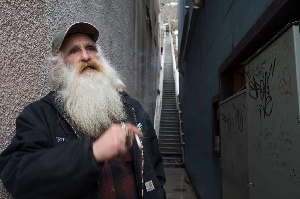 State homeless services face cuts under proposed budget