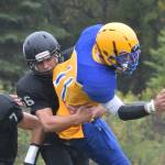 Barrow defense smothers Nikiski football