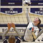 Nikiskis Jaycee Tauriainen attacks Soldotna on Thursday, Sept. 10, 2020, at Soldotna High School in Soldotna, Alaska. (Photo by Jeff Helminiak/Peninsula Clarion)