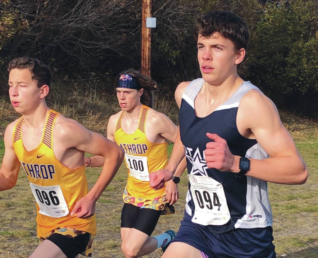 Soldotnas Nate Johnson runs up a hill Saturday, Oct.10, 2020, at the ASAA cross-country running championships at Kincaid Park in Anchorage, Alaska. (Photo by Joey Klecka)