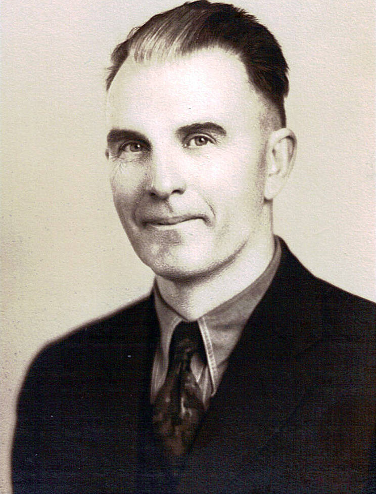 Walter W. Lukens was an engineer and acting supervisor of the Alaska Road Commission who performed a 1923 survey of the overland winter mail route between Moose Pass and Kenai and made numerous recommendations for improvements. (Photo from Find-A-Grave.com.)