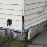 Sidewalk chalk drawings cover the outside of corroding insulation at Soldotna Elementary School on Friday, Sept. 30, 2022, in Soldotna, Alaska. (Ashlyn OHara/Peninsula Clarion)