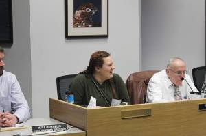 Newly appointed Soldotna City Council member Chera Wackler (center) participates in her first council meeting on Wednesday, Jan. 11, 2023 in Soldotna, Alaska. (Ashlyn OHara/Peninsula Clarion)