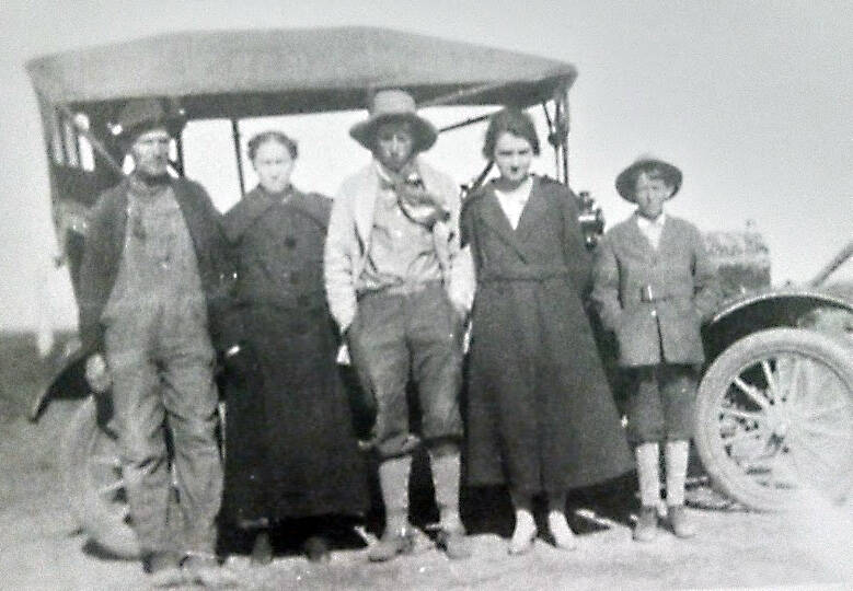 Photo courtesy of the Brennan Family Collection
In the late 1910s, while Floyd King was serving in the U.S. Army in Europe, the rest of his family posed for this photograph. From L-R are John Thomas King and his wife May, and Floyds three siblings, Bill, Mary and Omer.
