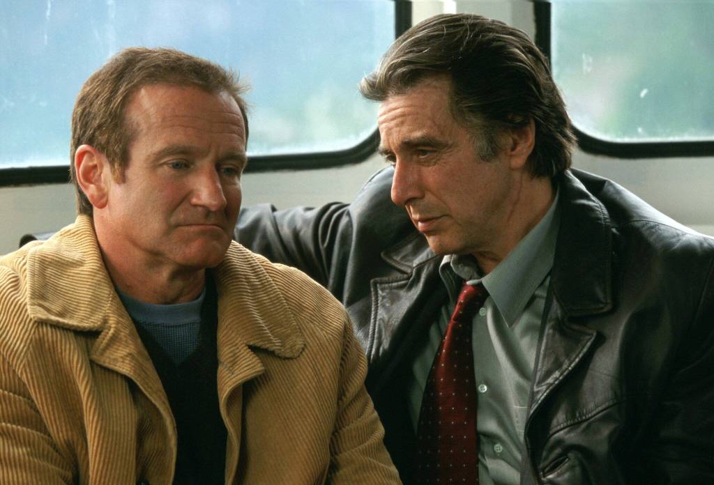 Robin Williams as Walter Finch and Al Pacino as Will Dormer in Insomnia. (Photo courtesy WarnerMedia)