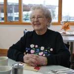 Jake Dye/Peninsula Clarion
Margarette Marsh sits to eat lunch and visit with friends at the Soldotna Senior Center on Monday.