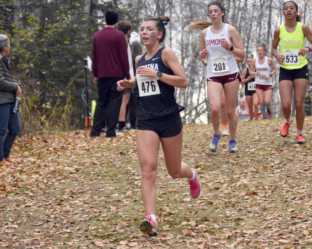 Soldotnas Annie Burns competes in the Division I girls race at the state cross-country running meet on Saturday, Oct. 5, 2024, at Bartlett High School in Anchorage, Alaska. (Photo by Jeff Helminiak/Peninsula Clarion)