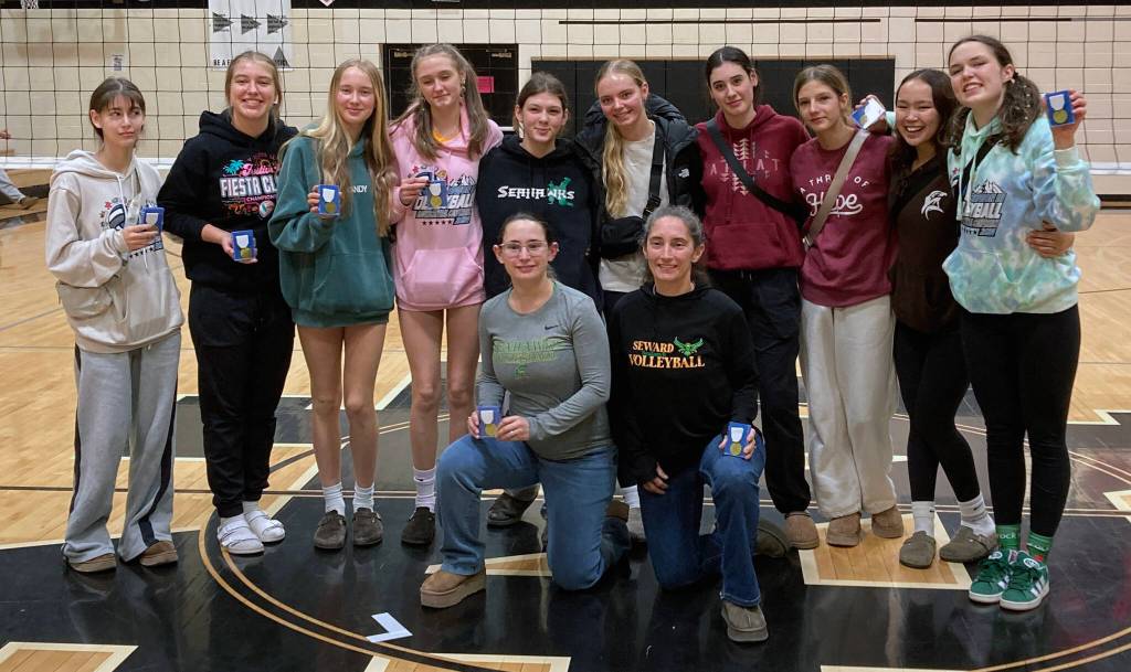 Seward finished third at the Southcentral Conference volleyball tournament at Nikiski Middle-High School in Nikiski, Alaska, on Saturday, Nov. 9, 2024. (Photo by Jeff Helminiak/Peninsula Clarion)