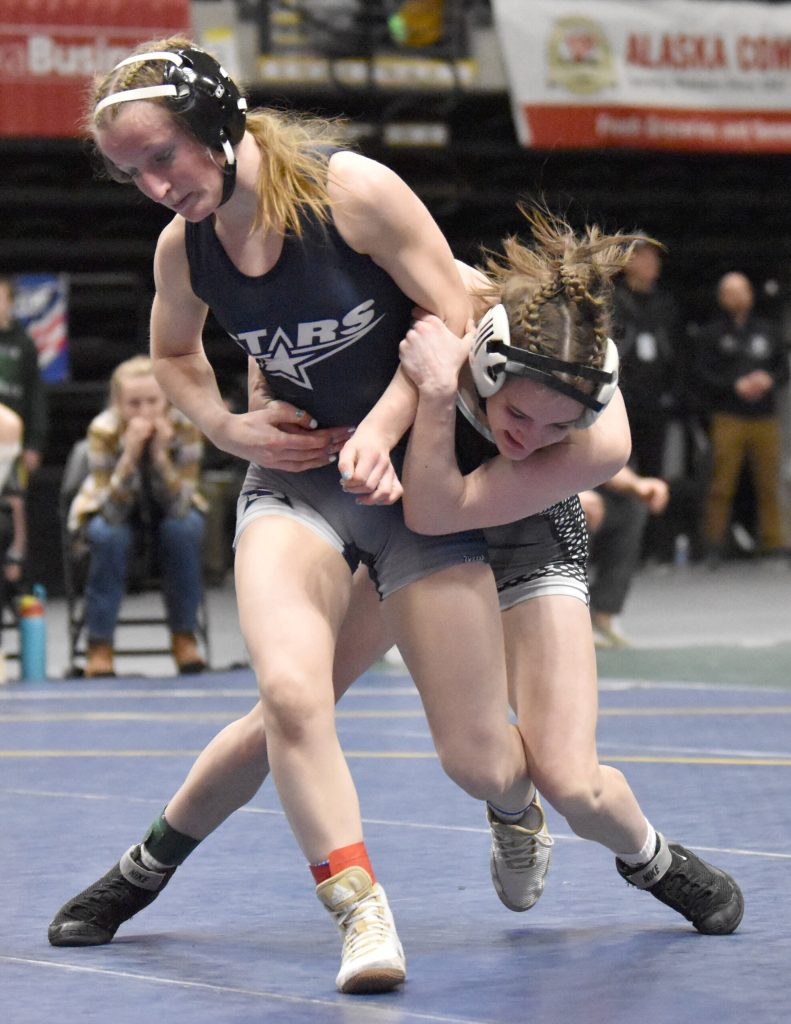Student Wrestling Development Programs Jade Sherry wrestles to a 13-7 decision over Soldotnas Valarie McAnelly in the final at 107 pounds at the girls state wrestling tournament Saturday, Dec. 21, 2024, at the Alaska Airlines Center in Anchorage, Alaska. (Photo by Jeff Helminiak/Peninsula Clarion)