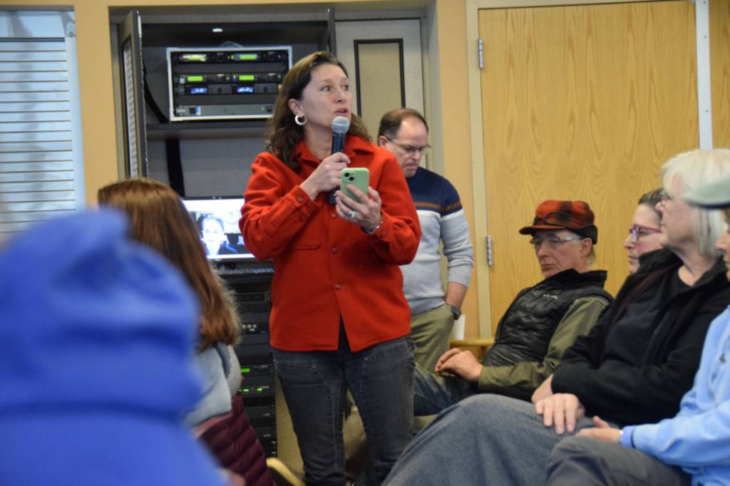 Local business owner Shannon McBride-Morin addresses the crowd and Rep. Sarah Vance on Saturday, April 12, 2025. (Chloe Pleznac/Homer News)