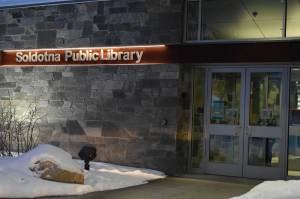 The Soldotna Public Library is seen on a snowy Tuesday, Dec. 27, 2022, in Soldotna, Alaska. (Jake Dye/Peninsula Clarion)