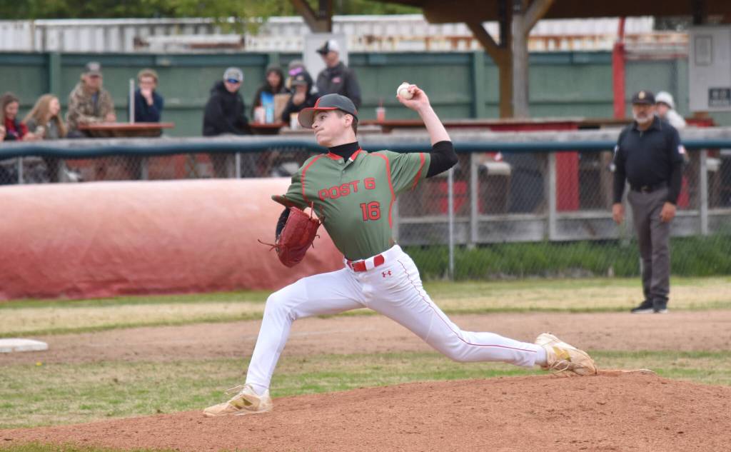 Jax Lee of Madisonville (Kentucky) Post 6 delivers to the Post 20 Twins in the championship game of the Lance Coz Wood Bat Tournament on Sunday, June 22, 2025, at Coral Seymour Memorial Park in Kenai, Alaska. (Photo by Jeff Helminiak/Peninsula Clarion)