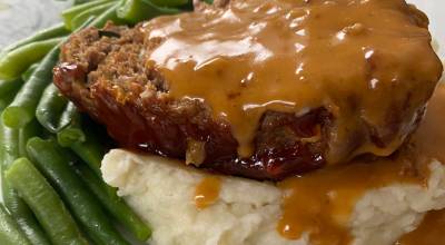 Tressa Dale/Peninsula Clarion Add some beef base, cornstarch, and cream for a delicious brown gravy for this meatloaf.